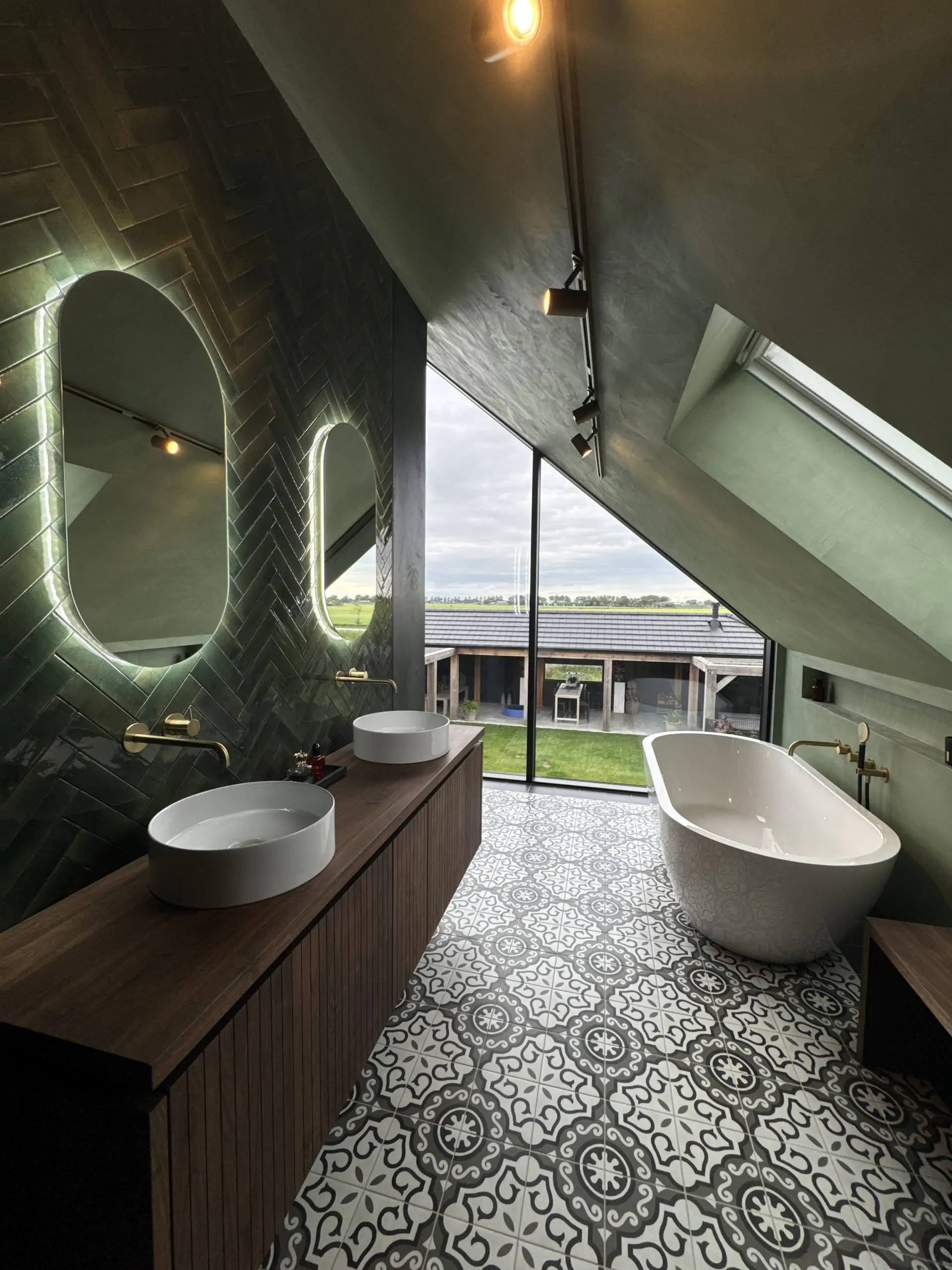 Luxe badkamer met karakter