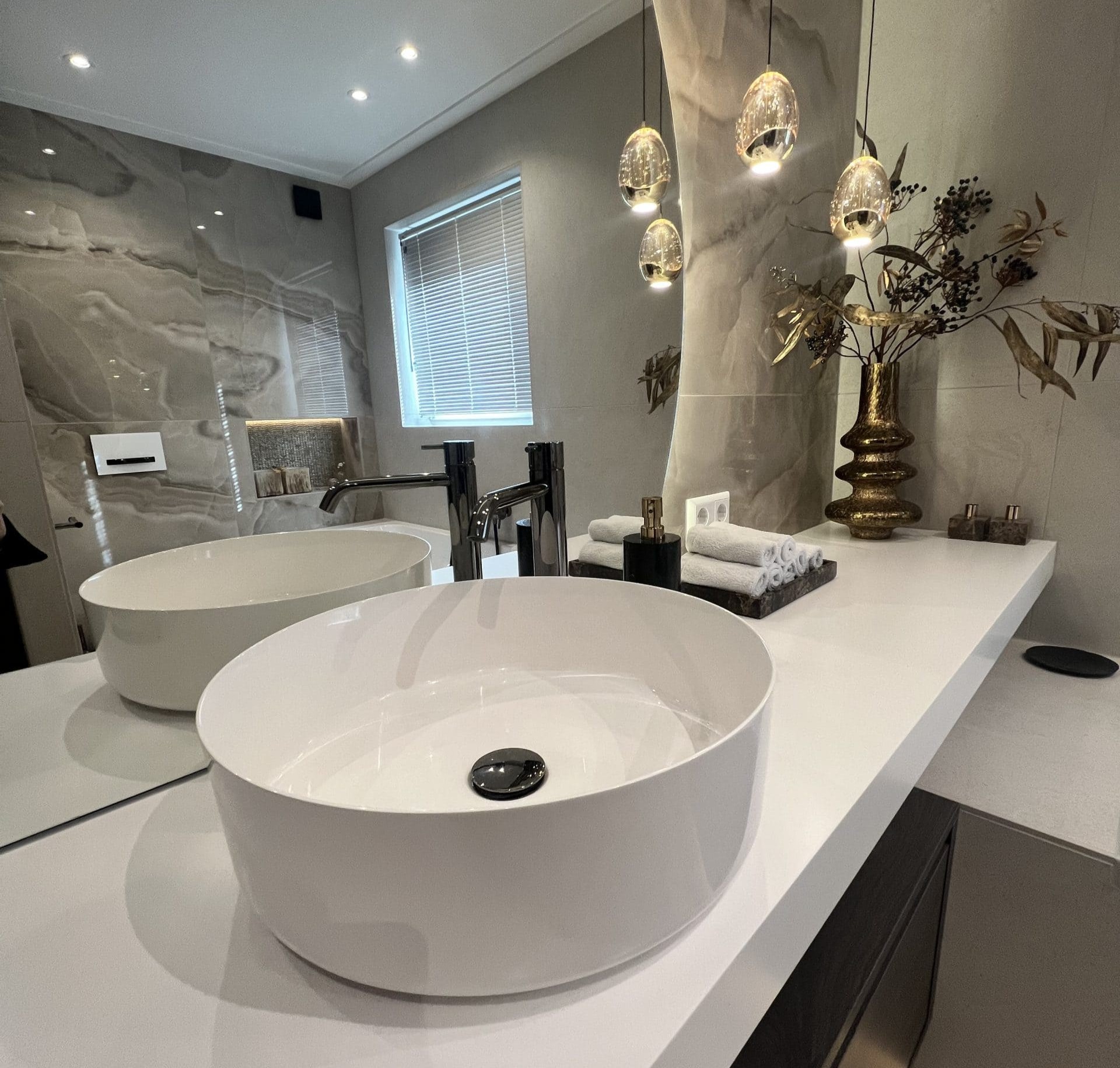 Badkamer in luxe marmerlook