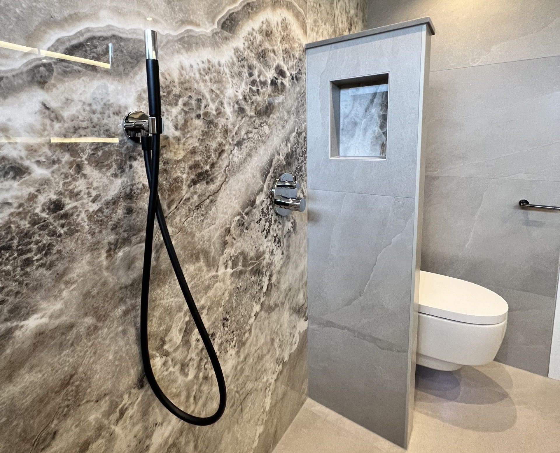 Badkamer marmerlook